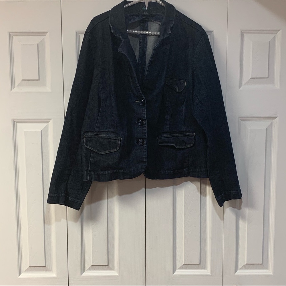 Venezia plus size jean jacket size 18/20